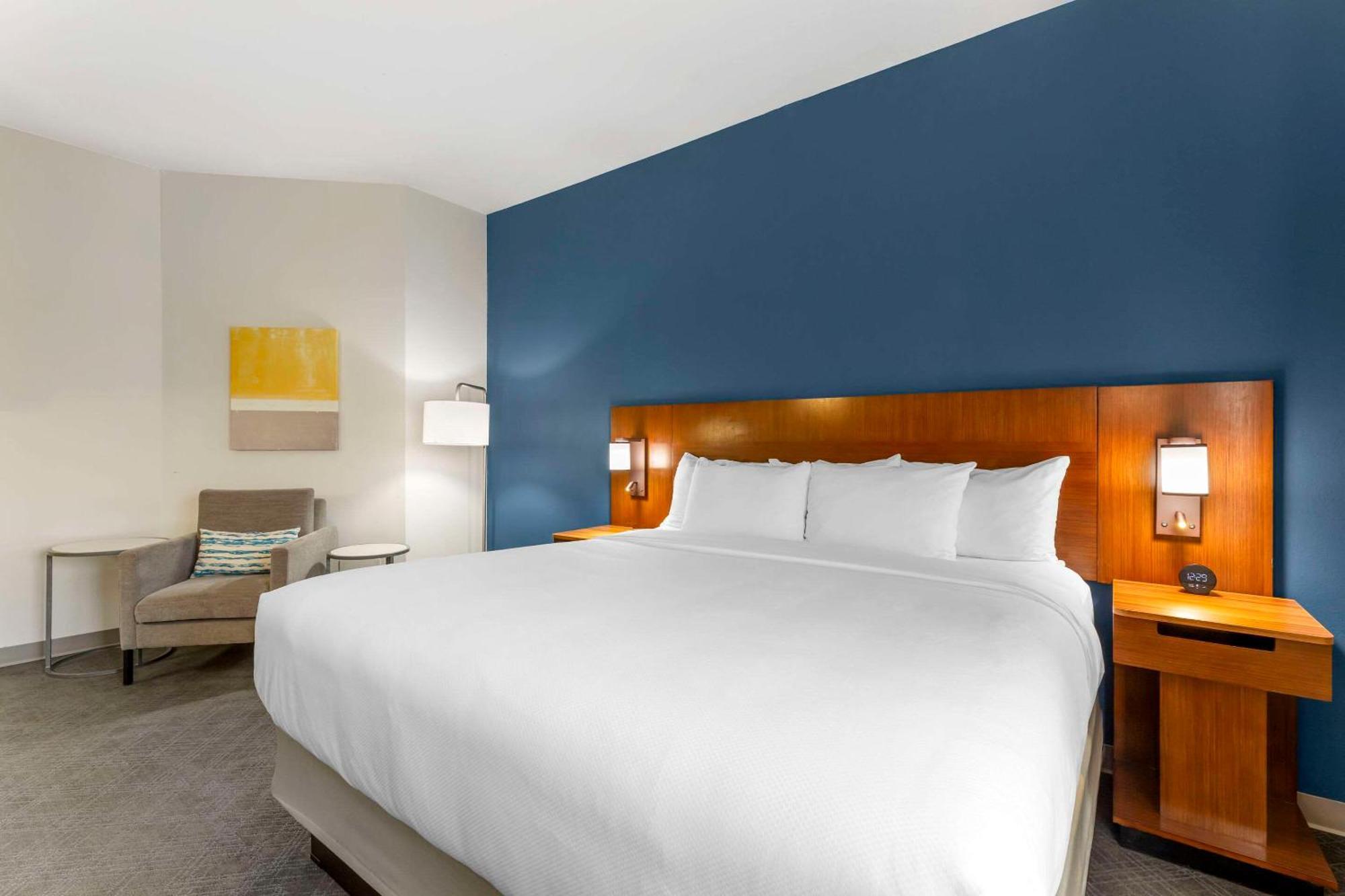 Comfort Inn & Suites Akron South Ngoại thất bức ảnh