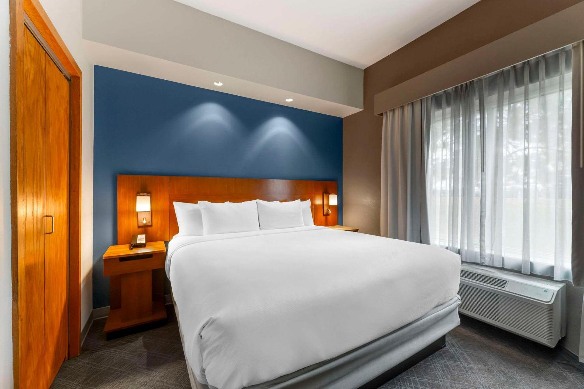 Comfort Inn & Suites Akron South Ngoại thất bức ảnh