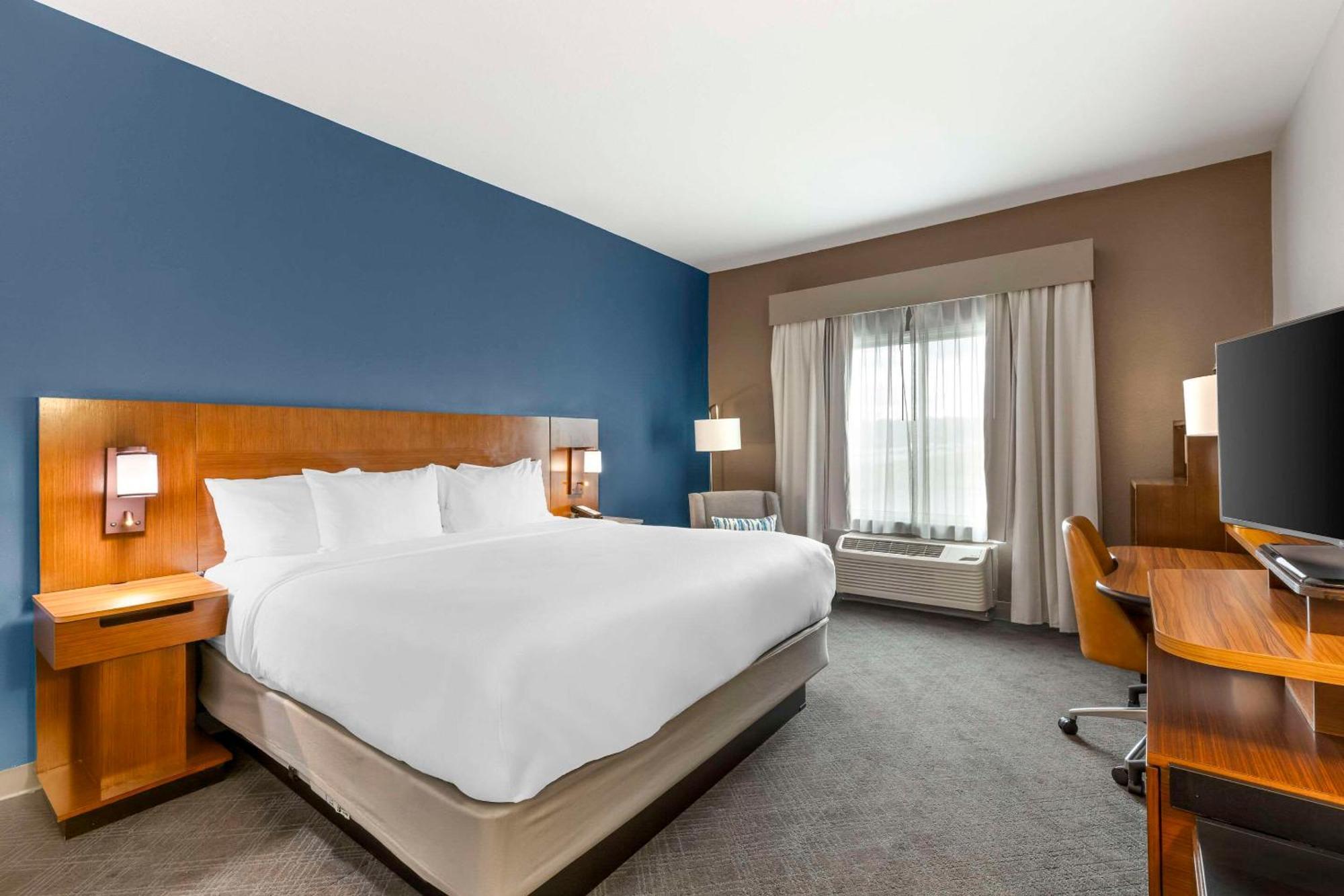 Comfort Inn & Suites Akron South Ngoại thất bức ảnh