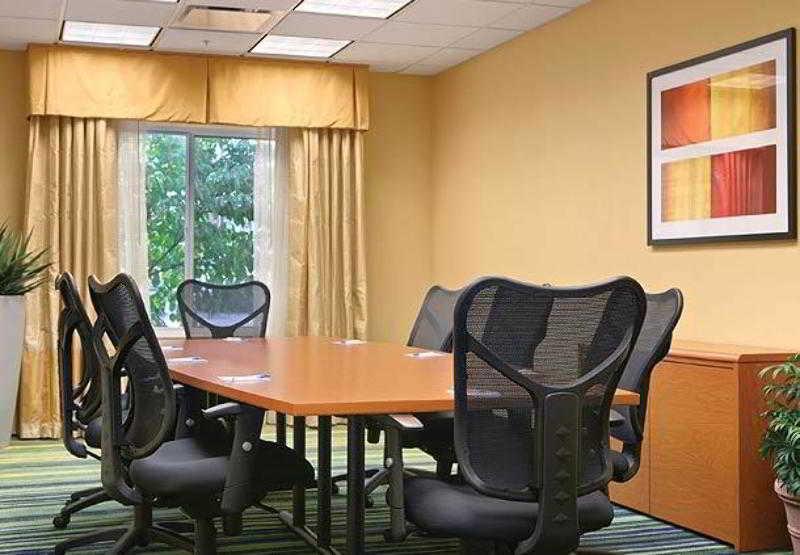 Comfort Inn & Suites Akron South Tiện nghi bức ảnh