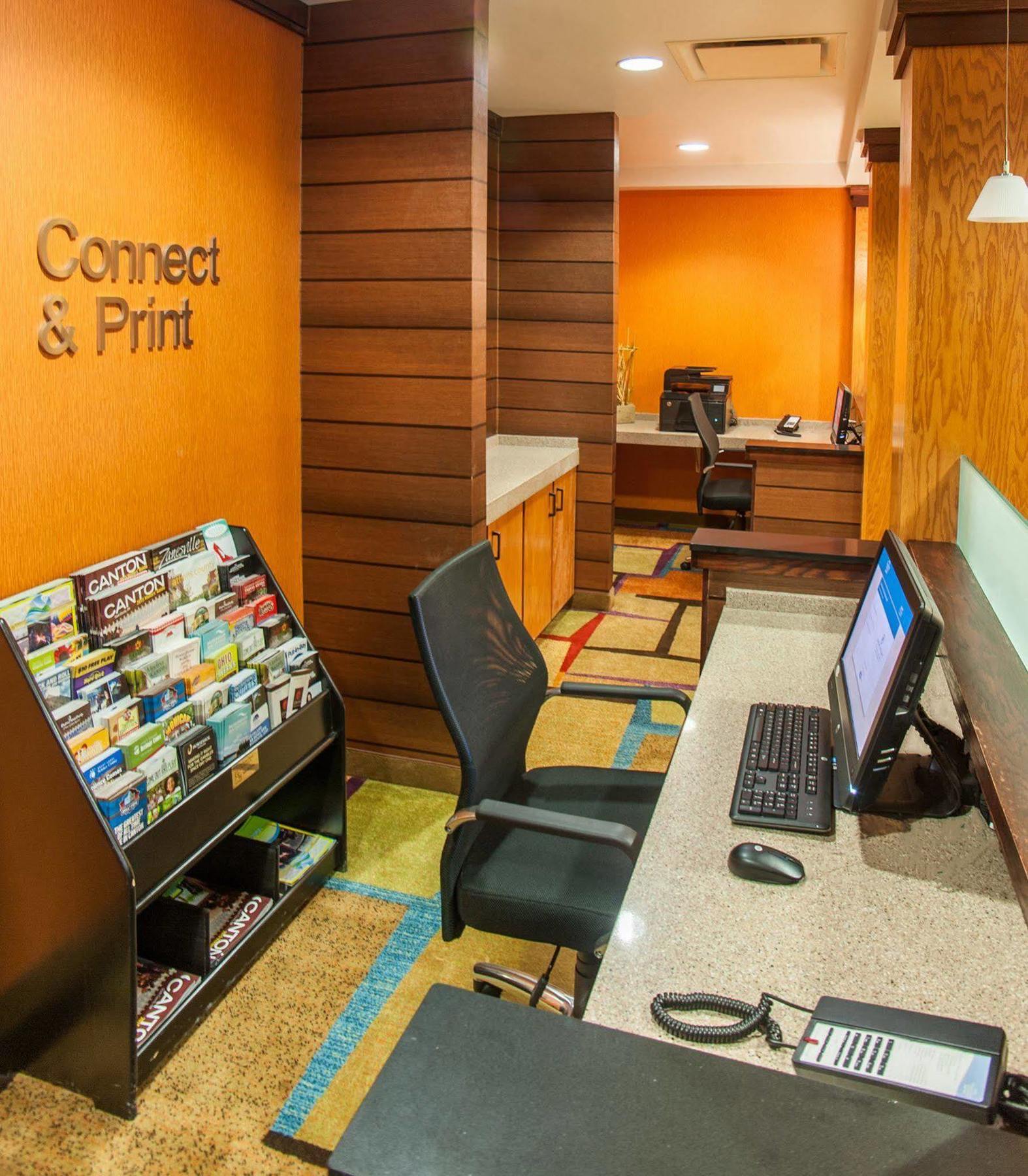 Comfort Inn & Suites Akron South Ngoại thất bức ảnh